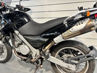 BMW F 650 GS Adventure Negra