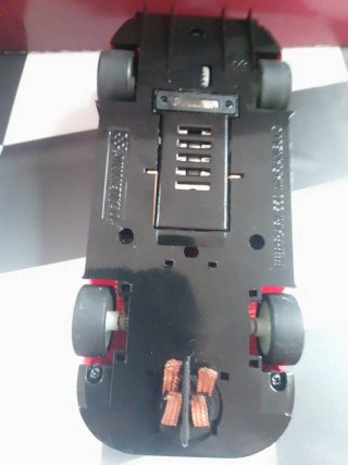 Ferrari 550 Scalextric 1:32