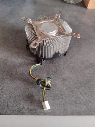 3 Disipadores CPU Intel con ventilador