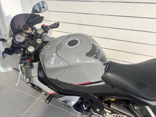 Suzuki GSX-R 1000 2008 Gris
