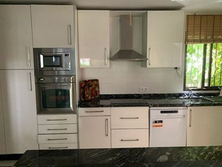 Piso en alquiler en Elviria en Marbella