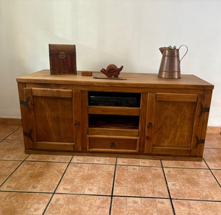 Mueble de madera