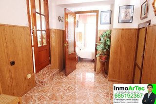 Casa adosada en venta en Illora