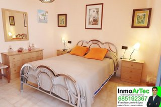 Casa adosada en venta en Illora