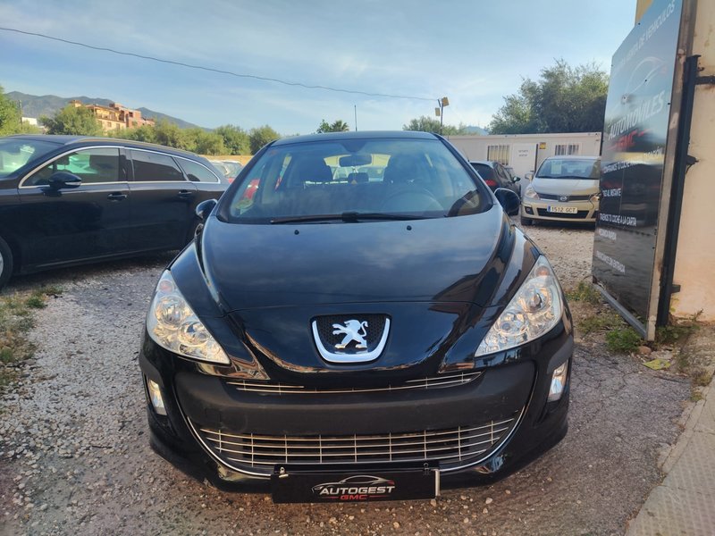 Peugeot 308 1.6 HDI Confort FAP CMP 2009, foto 3