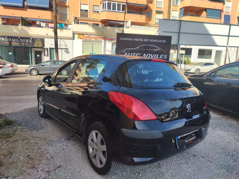 Peugeot 308 1.6 HDI Confort FAP CMP 2009, foto 5