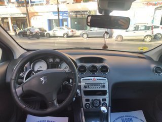 Peugeot 308 Confort 1.6 HDI 110 FAP CMP Auto.