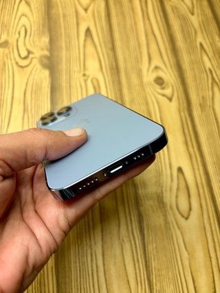 iPhone 13 Pro Batteria 100% Blu
