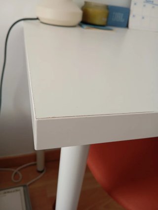 Escritorio y Cajonera IKEA