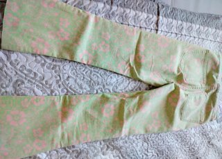 Pantalón flare Zara estampado floral