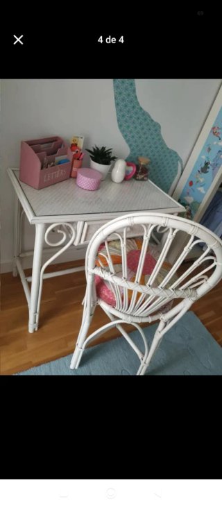 Escritorio y silla bambú con tapa cristal