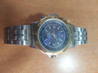 Reloj Patrick Arnald Cuarzo Oro y Plata