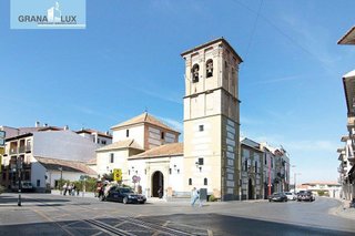 Local comercial en venta en Las Tres Cruces en Armilla