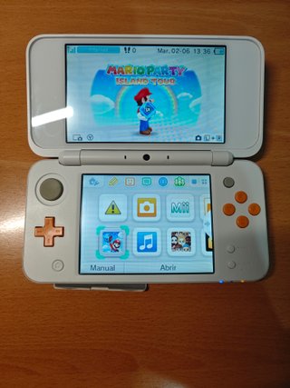 Nintendo New 2DS XL Arancione/Bianco