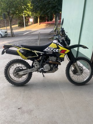 Suzuki DR-Z 400 E Enduro Moto Se cambia.