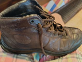 Botines Prada Marrones