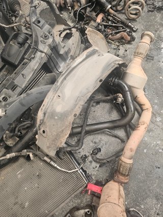 Aletas pasos rueda Renault Master 2.5 dCi