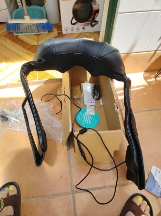 Masajeador Naipo Cuello y Hombros MGS-150DC