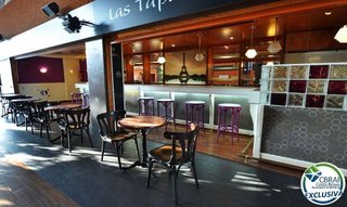 Nave industrial en venta en Centre en Figueres