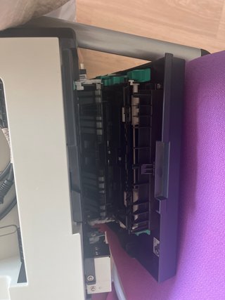 Impresora HP Color LaserJet CF2025