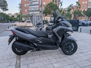 Yamaha Tricity 300 del año 2020,43.500km