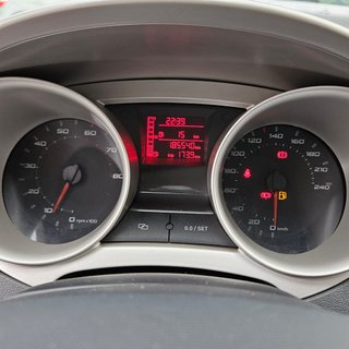Seat Ibiza 1.4 16v 85cv Hit
