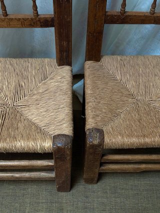 Sillas Aragonesas de Madera y Yute