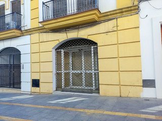 Local comercial en alquiler en Sanlúcar la Mayor