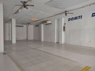 Local comercial en alquiler en Sanlúcar la Mayor
