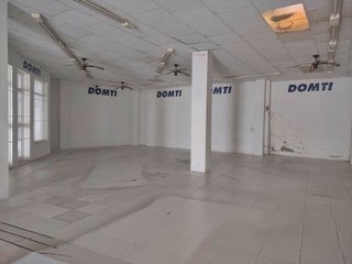Local comercial en alquiler en Sanlúcar la Mayor