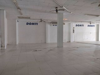 Local comercial en alquiler en Sanlúcar la Mayor
