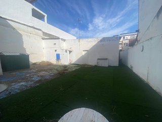 Local comercial en alquiler en Gelves