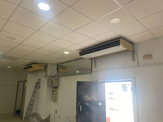 Local comercial en alquiler en Gelves