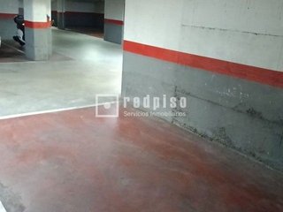 Garaje en alquiler en Teatinos en Málaga