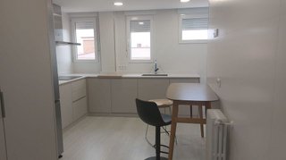 Piso en alquiler en Hospital - Parque sur en Albacete