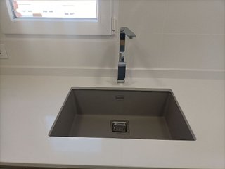 Piso en alquiler en Hospital - Parque sur en Albacete