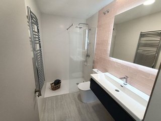 Piso en alquiler en Hospital - Parque sur en Albacete