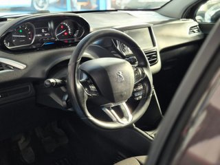 Peugeot 208 5P ALLURE 1.4 HDi 68