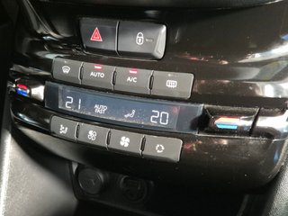 Peugeot 208 5P ALLURE 1.4 HDi 68