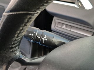 Peugeot 208 5P ALLURE 1.4 HDi 68