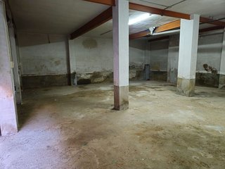 Local comercial en alquiler en Sedaví