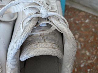 Scarpe Tommy Hilfiger bianche usate