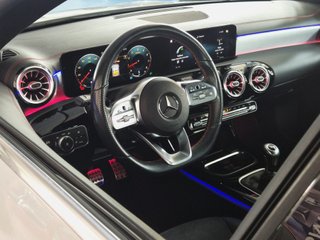 Mercedes-Benz CLA CLA 180