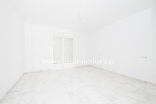 Chalet en venta en Lucena