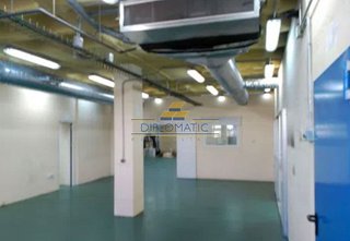 Nave industrial en alquiler en Valdebebas - Valdefuentes en Madrid