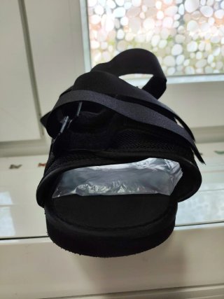Zapato postquirúrgico talo abierto