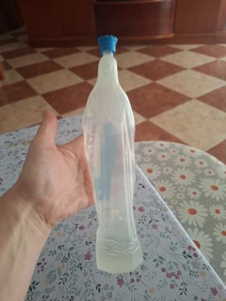 Botella Antigua de Lourdes Agua Bendita