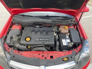 Opel Astra GTC 1.9 CDTI 120CV 2007