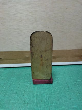 Figura de madera artesanal