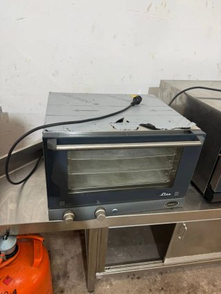Horno Profesional UNOX
